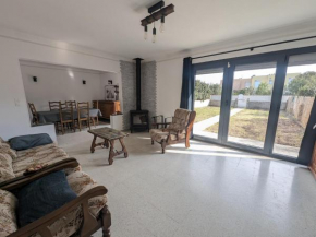 Maison T4 110m² avec jardin clos, à 1500m de la plage - FR-1-797-60